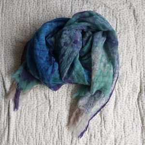 Wool scarf